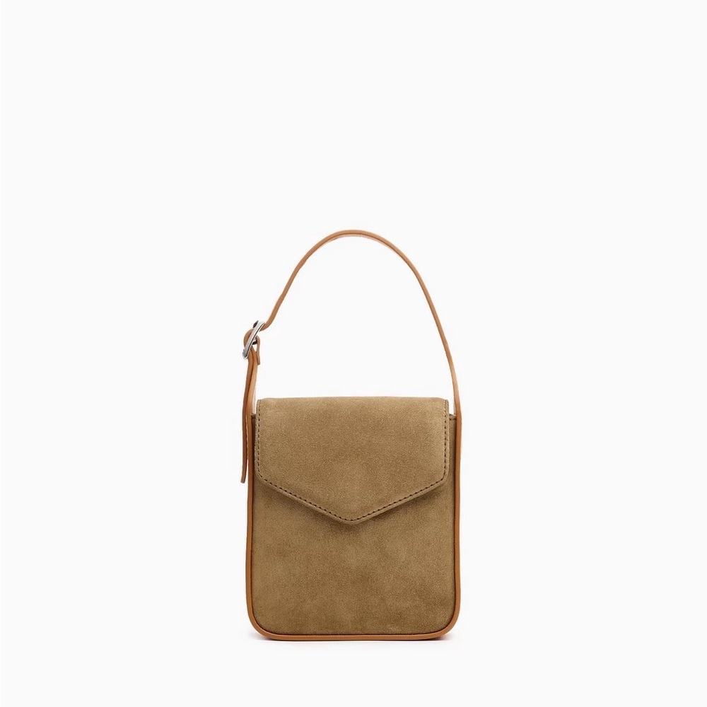 Rag & bone crossbody bag
Like new condition